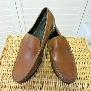 Mens bostonian slip on loafers size 10